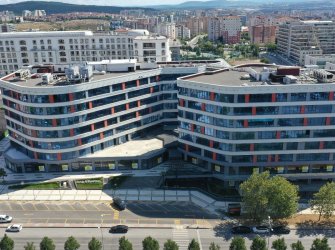 MAX SEOS'TAN İMGA PORTALL ÇARŞI İÇİNDE ASINIFI DÜKKAN MAĞAZALAR